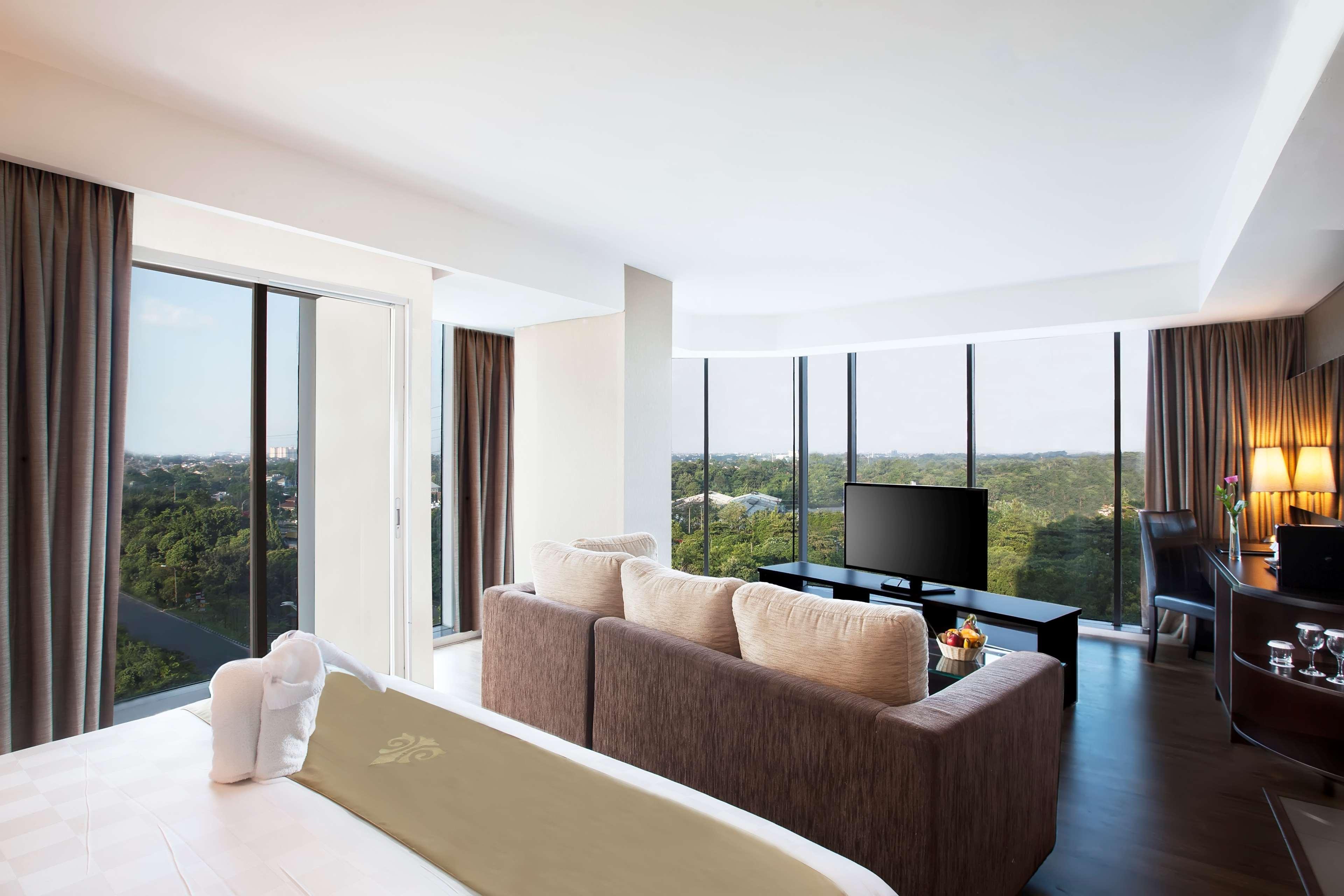 Best Western Premier The Hive Jacarta Exterior foto